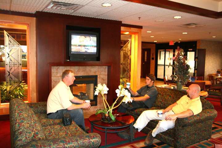 Hampton Inn Seymour Interior photo